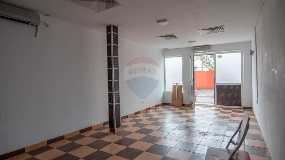 79.58sq.m Commercial Space for rent, Teiul Doamnei area