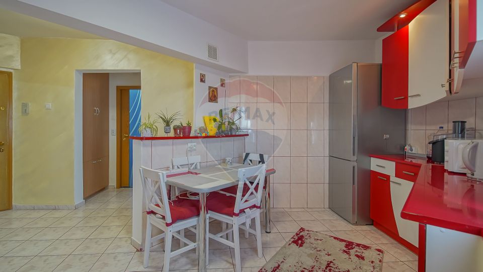 2 room Apartment for sale, Tractorul area