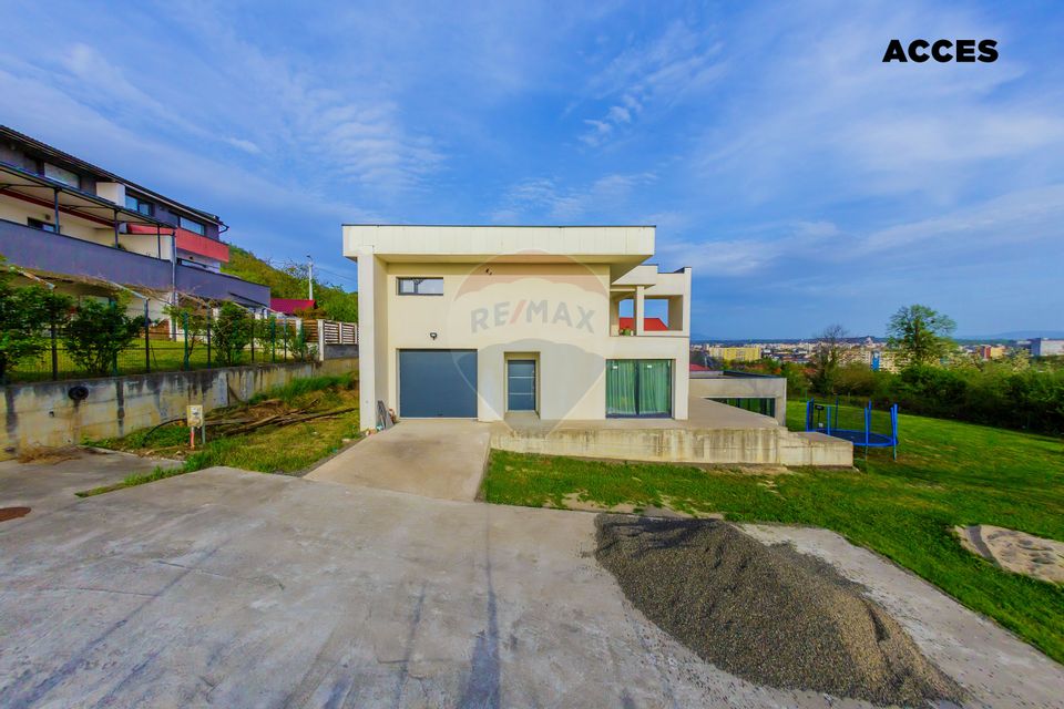 Casă de poveste cu panorama deosebita