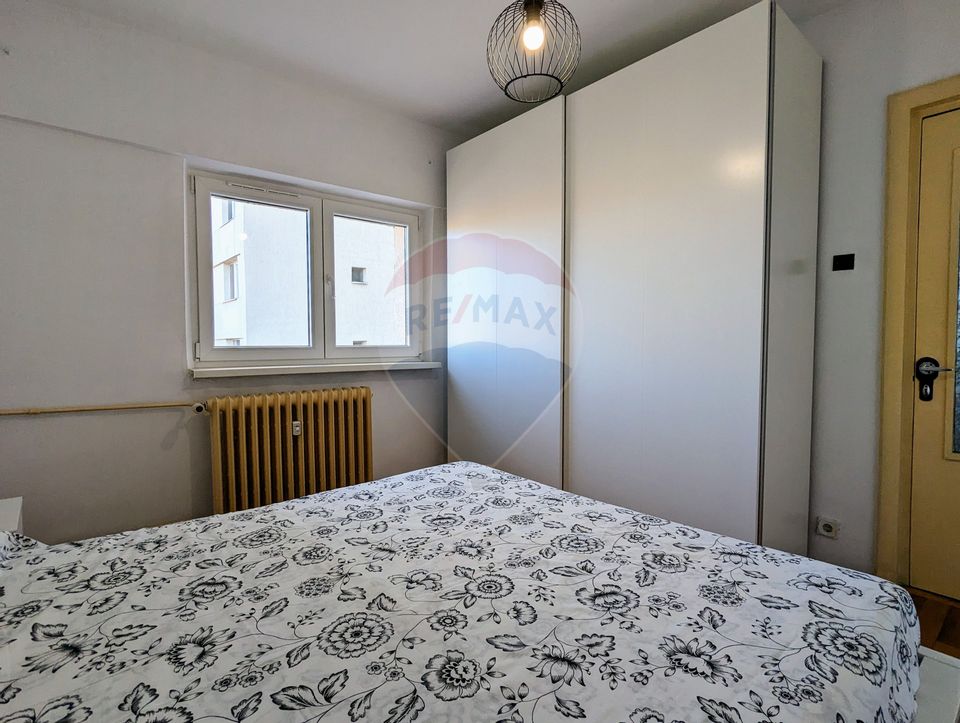 Apartament cu 3 camere de închiriat în zona Alexandru Obregia