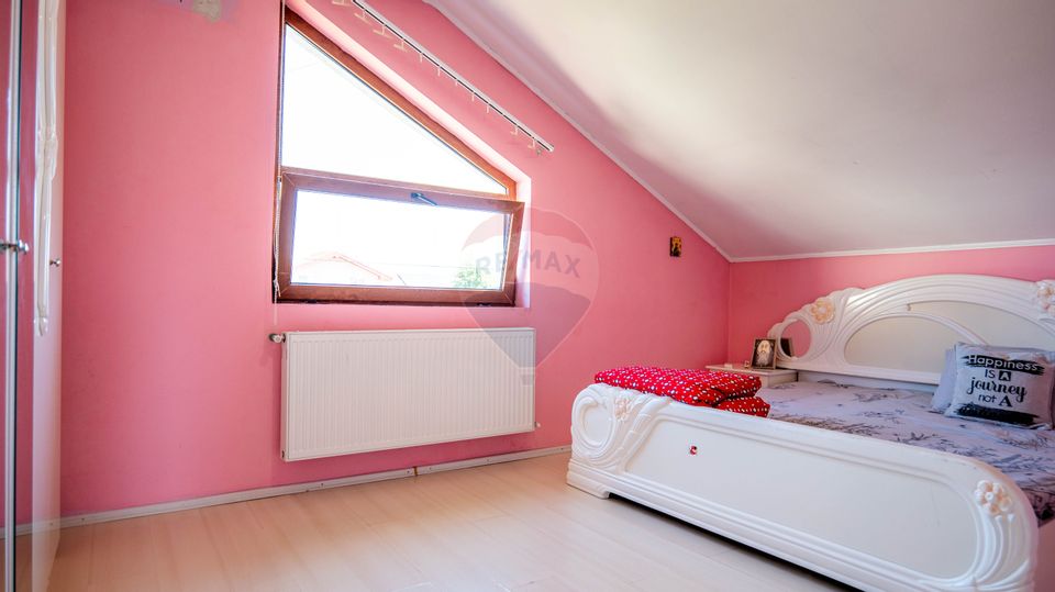 Investitie - vanzare vila deosebita, zona Fundeni - Dobroesti