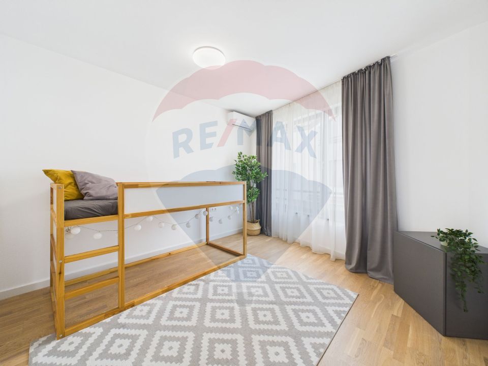 De inchiriat | Vila moderna - curte privata si acces piscina | Pipera