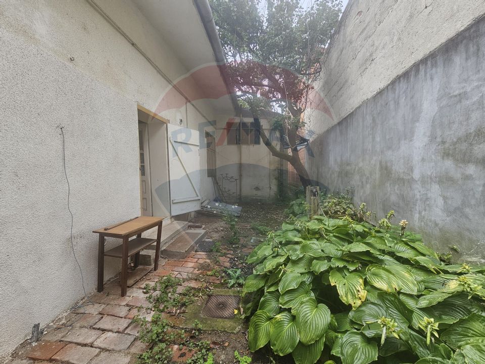 5 room House / Villa for sale, Central area