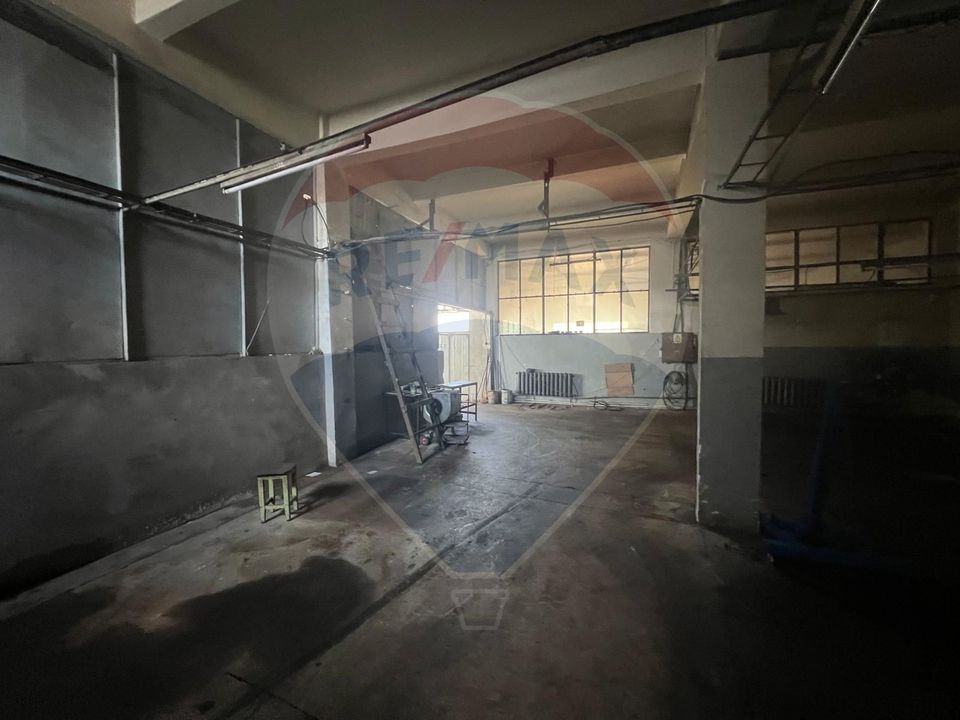 Spațiu industrial de 300mp de vânzare în zona Nord-Vest