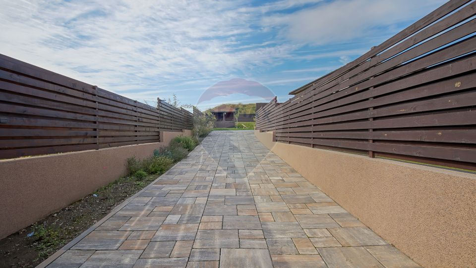 Casă individuală de vânzare în Hărman – modernă, spațioasă și complet