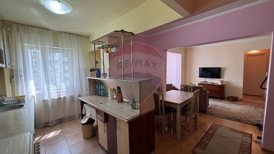 2 room Apartment for sale, Decebal area