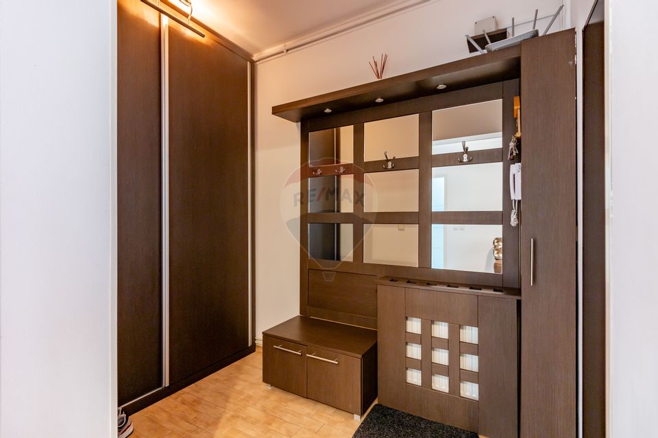 3 rooms apartment for sale in Calea Calarasilor- Hyperion area
