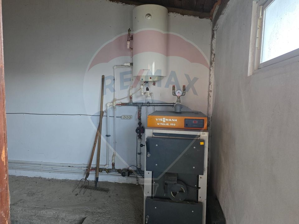 De vanzare casa solida cu teren generos si acces facil Lespezi Bacau