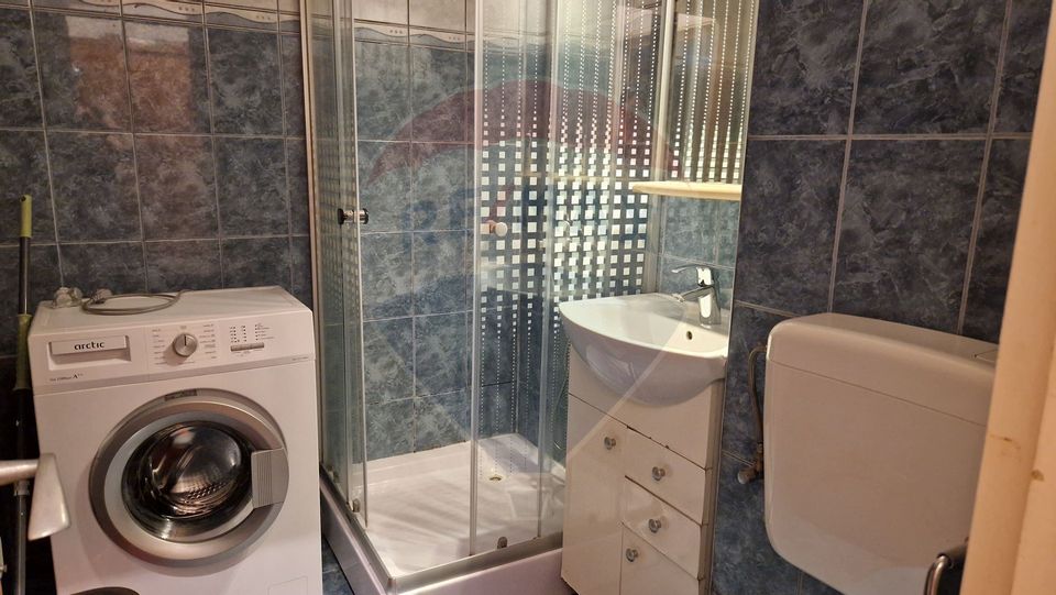 Studio for rent in the Lujerului area