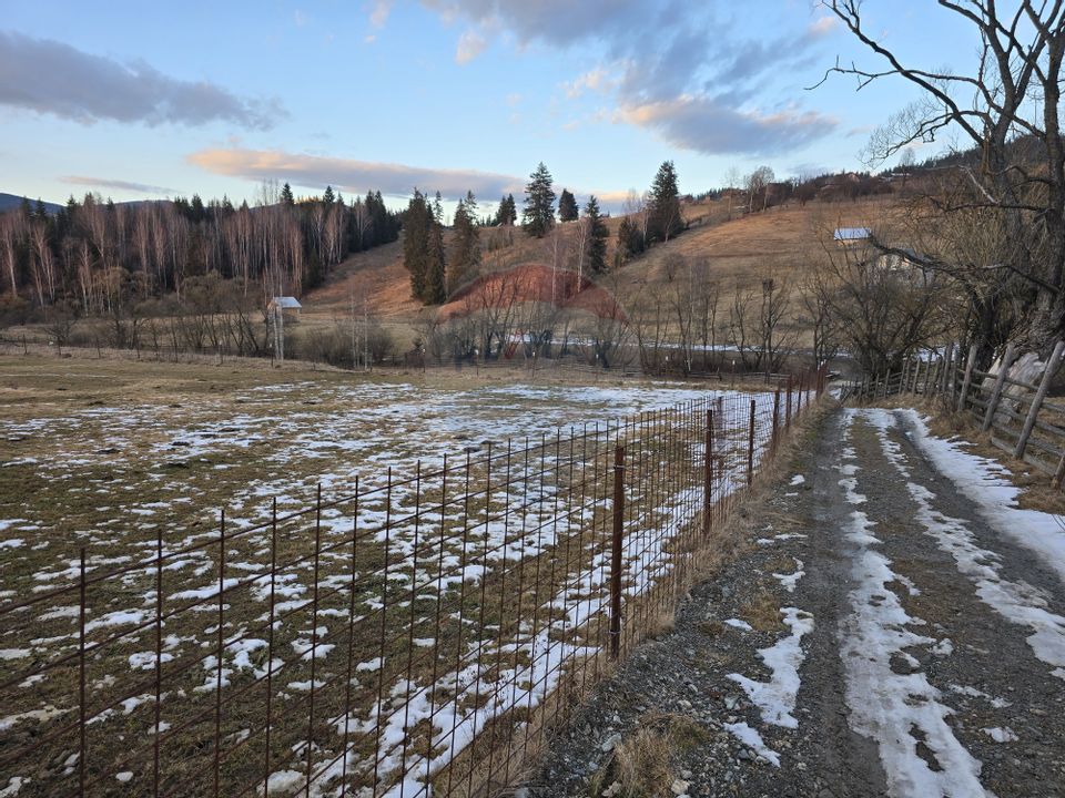 Land 2,000sqm Dorna-Arini / Strada COZANESTI