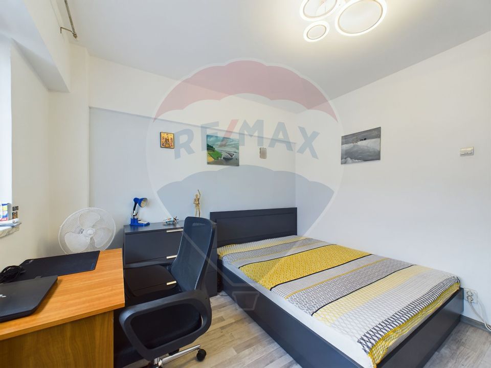 Apartament 2 camere de vanzare, zona Dristor