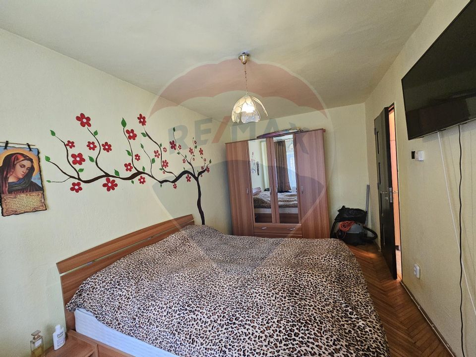 Apartament in Cotu mic