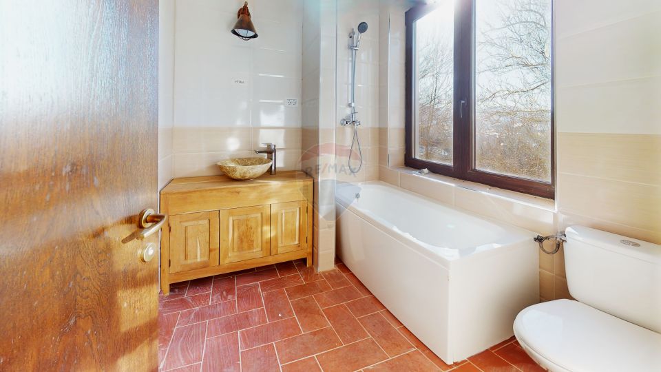 Două Case de vacanță | Pensiune | Bran-Sohodol | 1672 mp teren