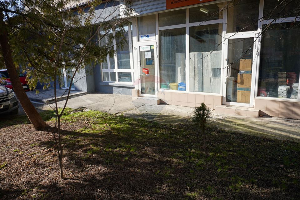 164sq.m Commercial Space for rent, Central area