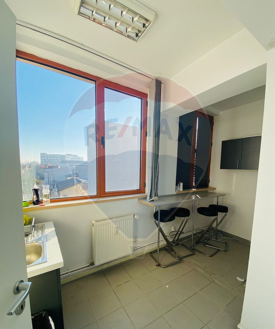 Spațiu birouri (4-5) de 130mp de închiriat în zona Calea Plevnei