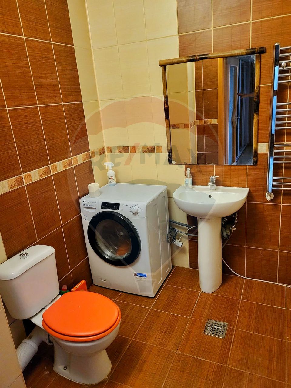 Apartament cu 3 camere, mobilat și utilat, Străulești
