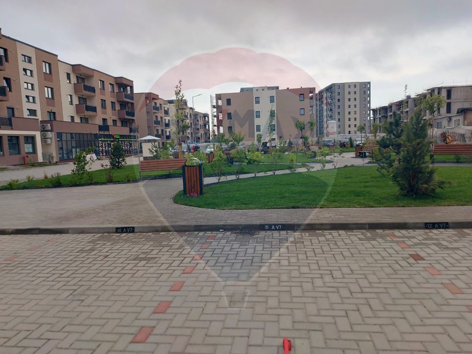 3 room Apartment for sale, Tractorul area