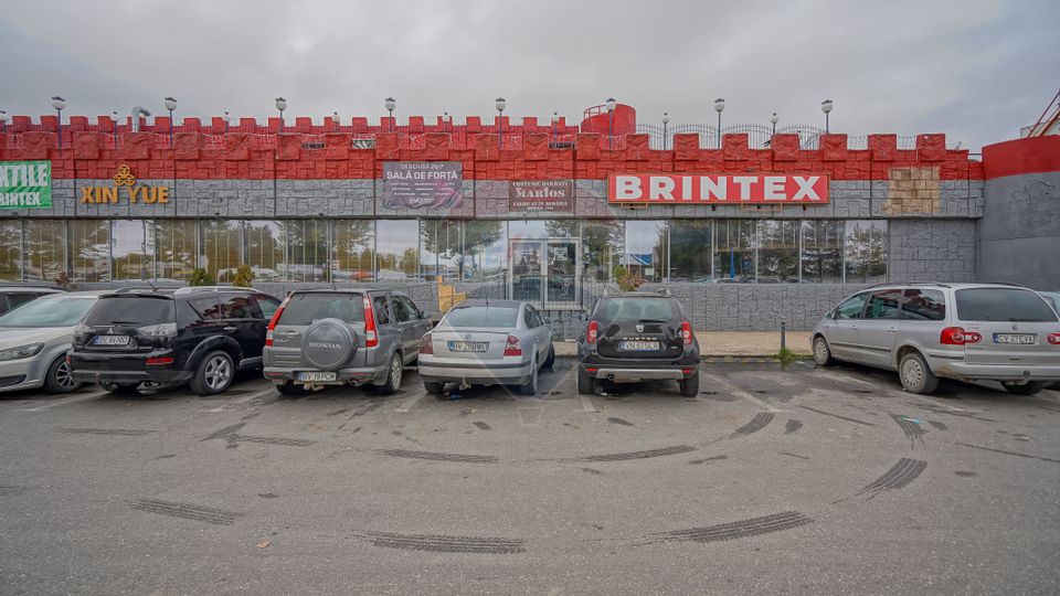 Comision 0% | Spațiu comercial Brintex, 28 mp | Vitrină 6,55 mp