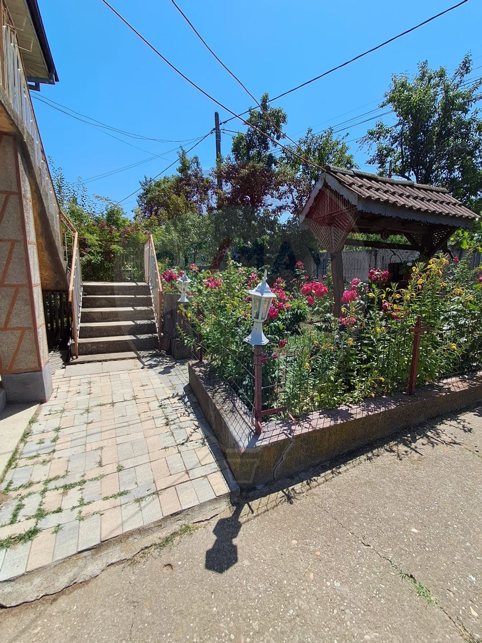 Casă / Vilă cu 4 camere de vânzare in Fratostita Dolj