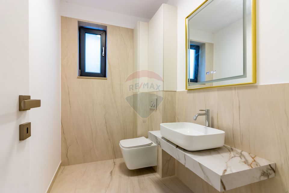 8 room House / Villa for sale, Lacul Tei area