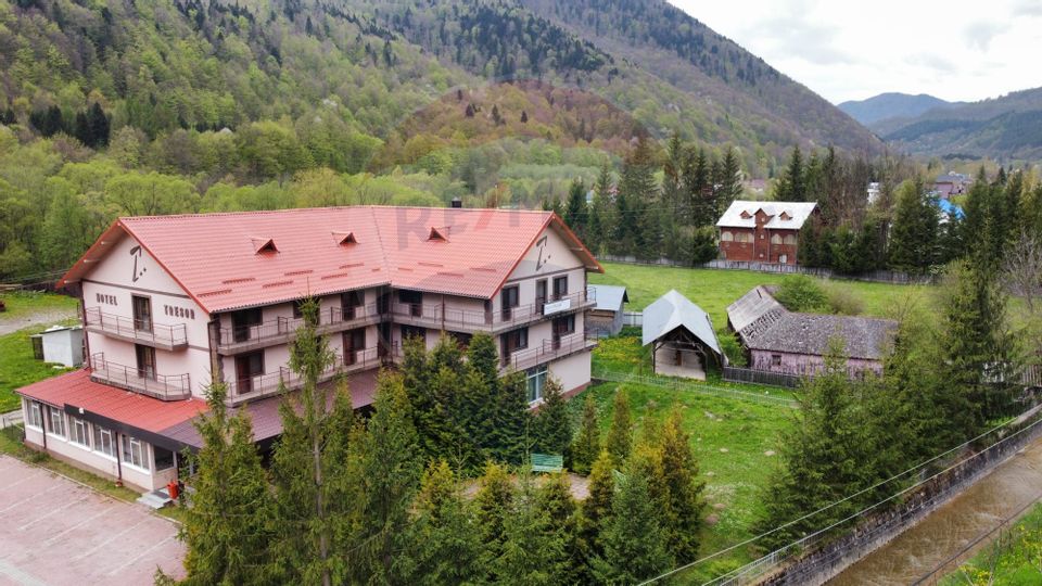 27 room Hotel / Pension for sale