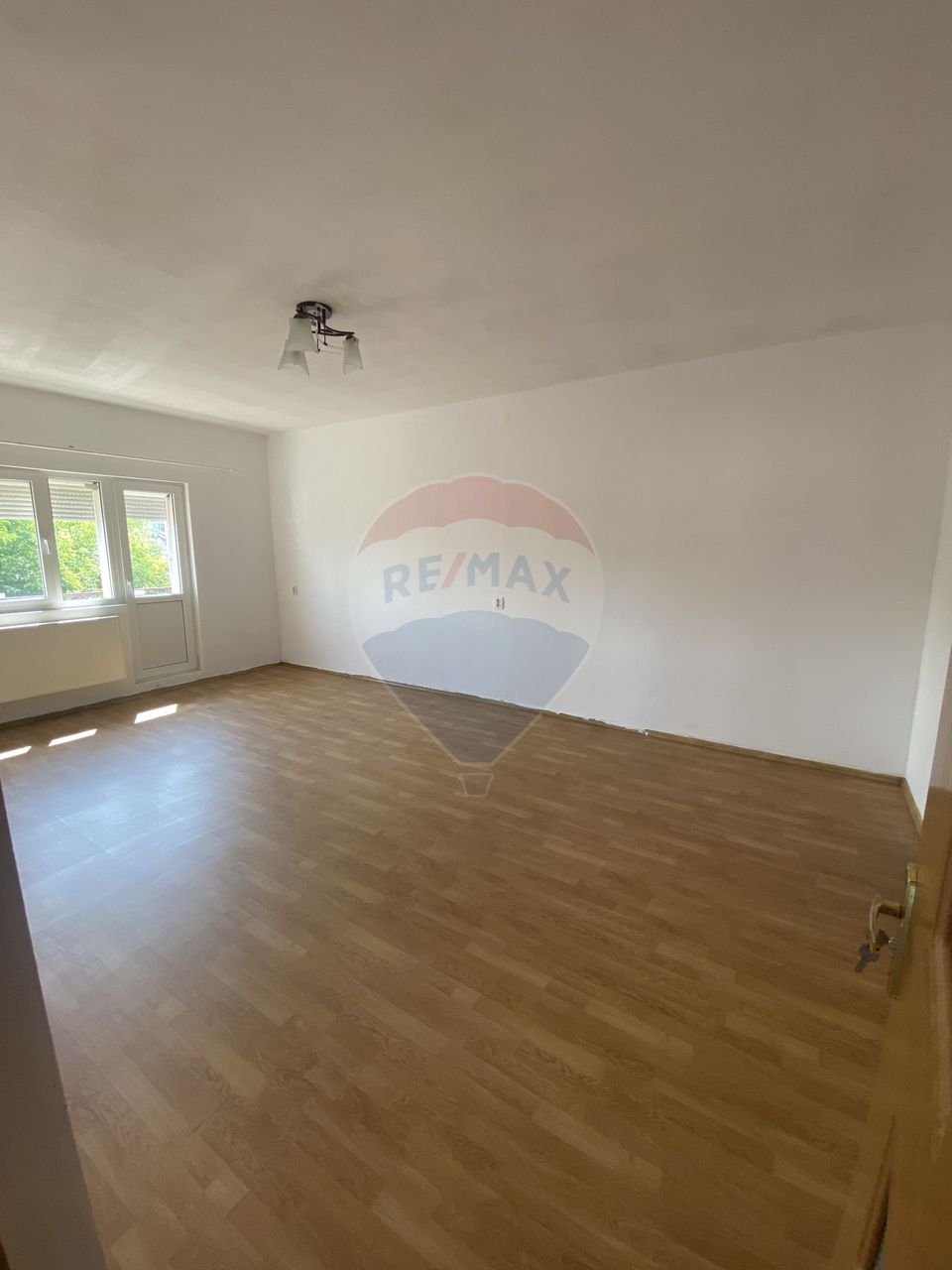 Duplex în zona barajului