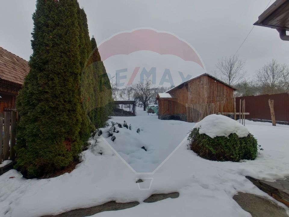 8 room House / Villa for sale