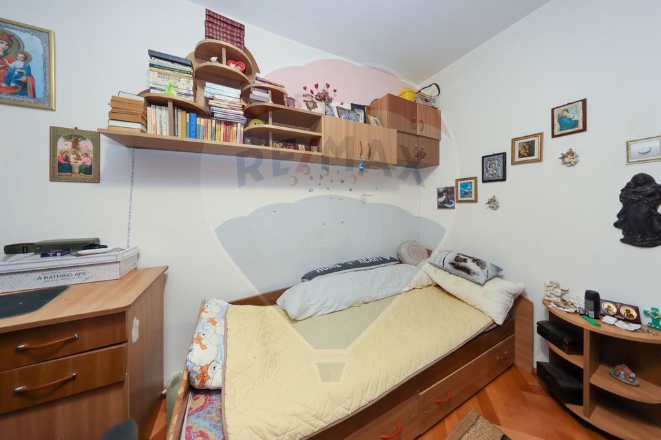 Apartament cu 3 camere, mobilat si utilat, în zona Racadau!