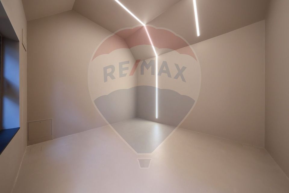 3 room House / Villa for sale, Bartolomeu area