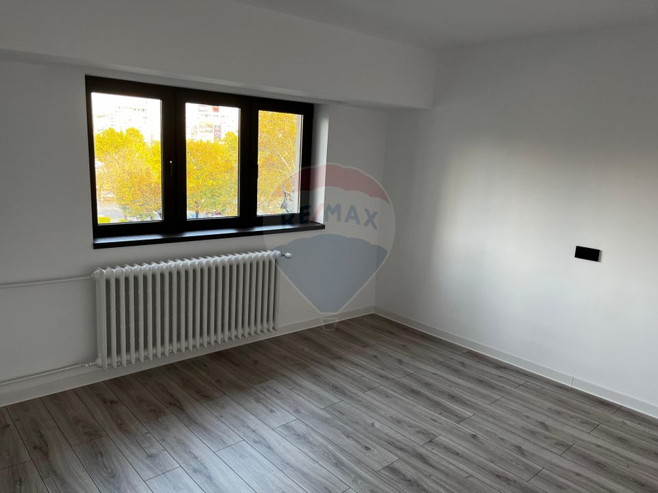 4 camere renovat | vedere fântâni Unirii | Bibescu Vodă | 106 mp