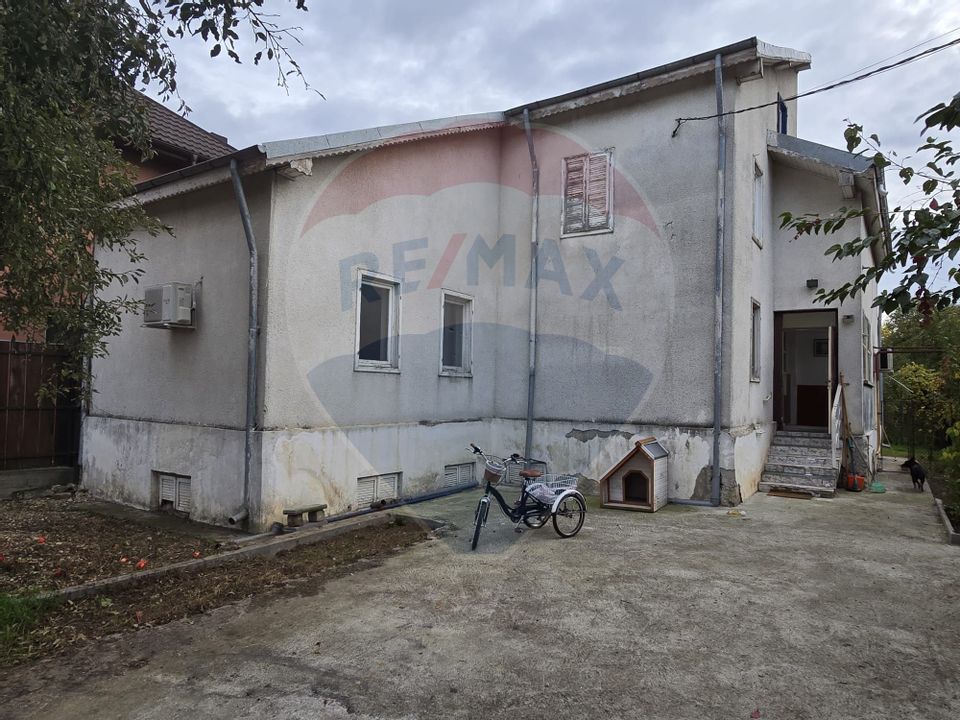 6 room House / Villa for sale, Central area