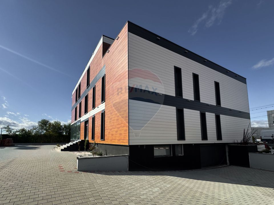 Clădire nouă de vânzare în Sânnicoară - poziție excelentă