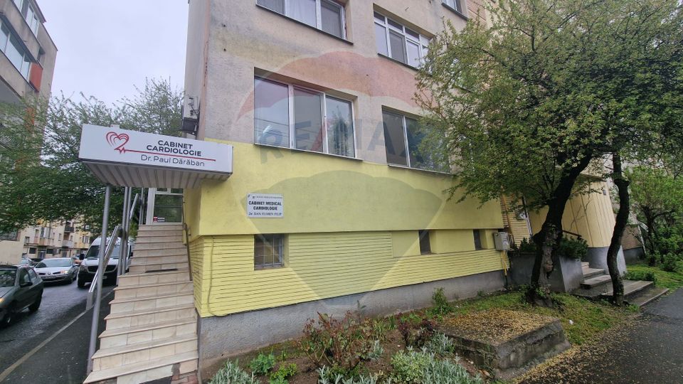 22sq.m Commercial Space for rent, Republicii area
