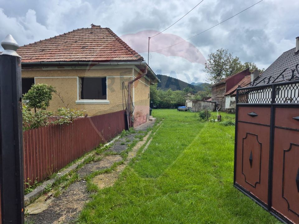 Land 1,170sqm Rasnov / Soseaua Bran