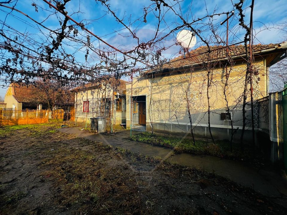 4 room House / Villa for sale