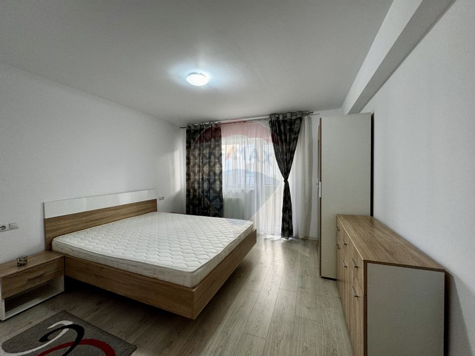 Apartament cu 2 camere, loc de parcare de vânzare, Florești