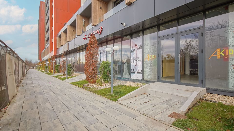 46sq.m Commercial Space for sale, Tractorul area