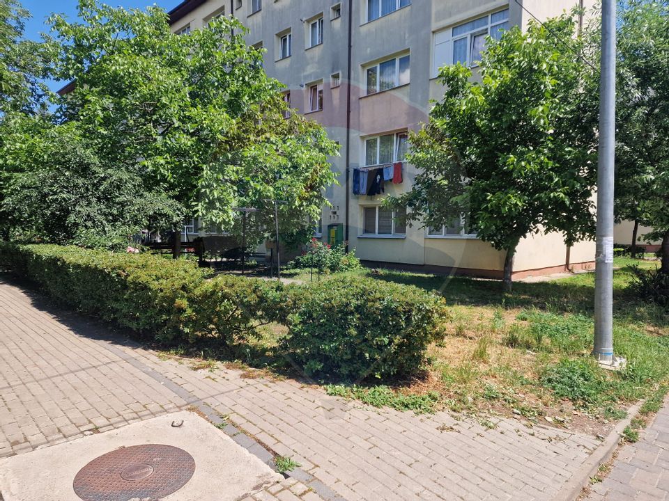 2 room Apartment for sale, Mioritei area