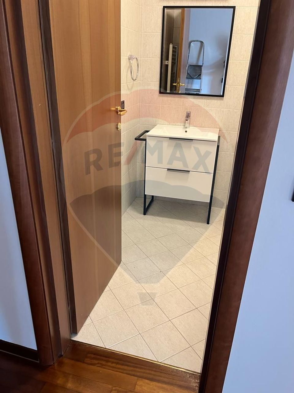 3 room Apartment for rent, Primaverii area