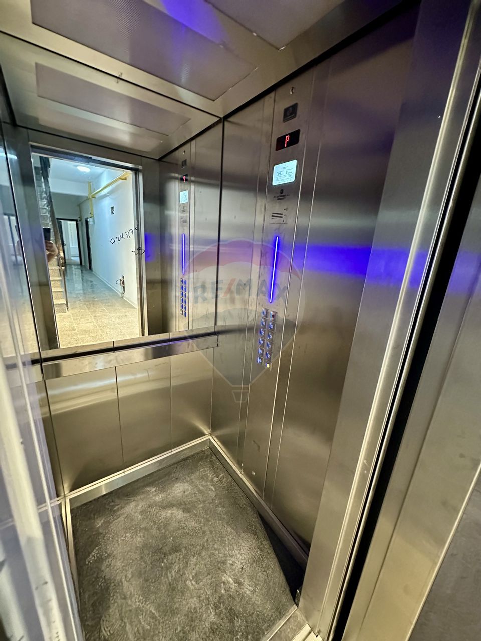 1 room Apartment for sale, Est area