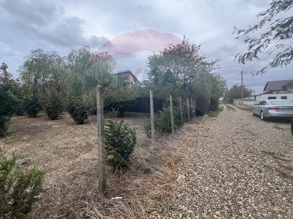 Land 1,300sqm Campineanca / Strada Hotarului