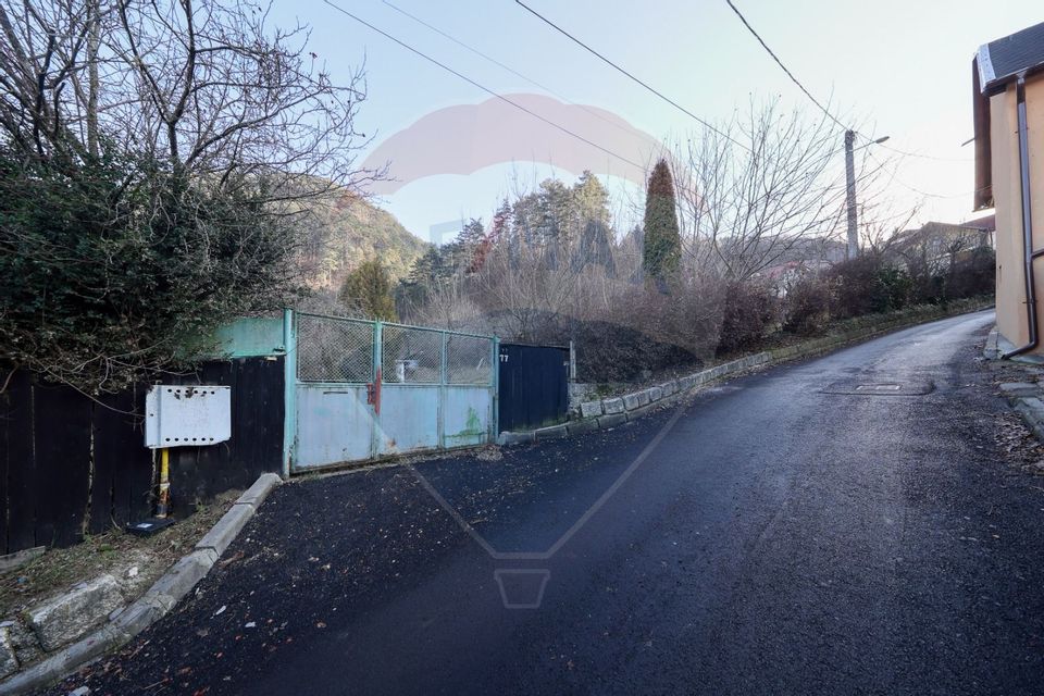 Teren intravilan de vânzare – Brașov, str. Pajiștei nr. 77