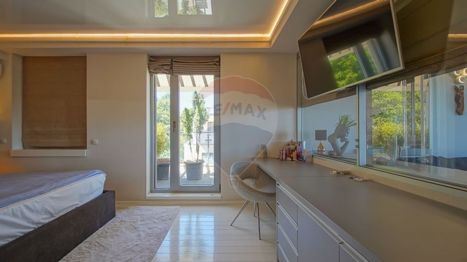 REZERVAT! PENTHOUSE UNIC IN BRASOV SINGUR PE NIVEL | DRUMUL POIENII