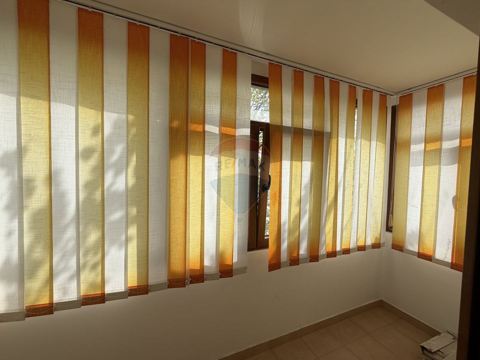 Apartament doua camere et 1