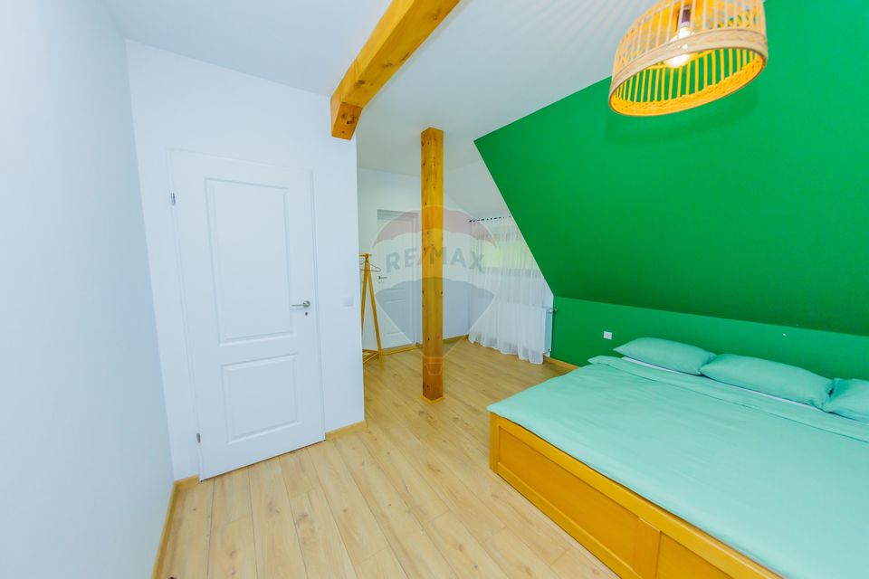 8 room House / Villa for sale