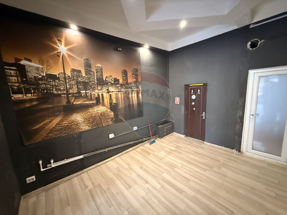 45sq.m Commercial Space for rent