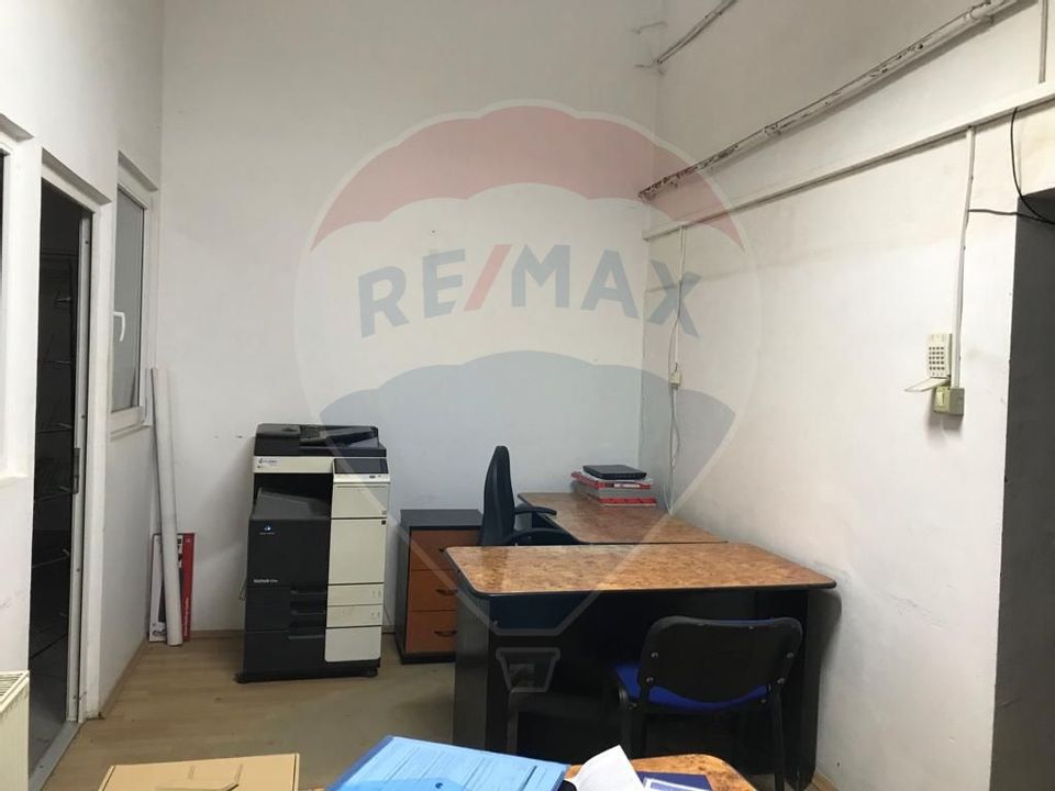 190sq.m Commercial Space for rent, Intim area