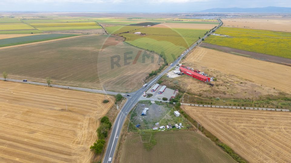 Teren 4200 mp, poziție strategică, utilități, Centura Arad