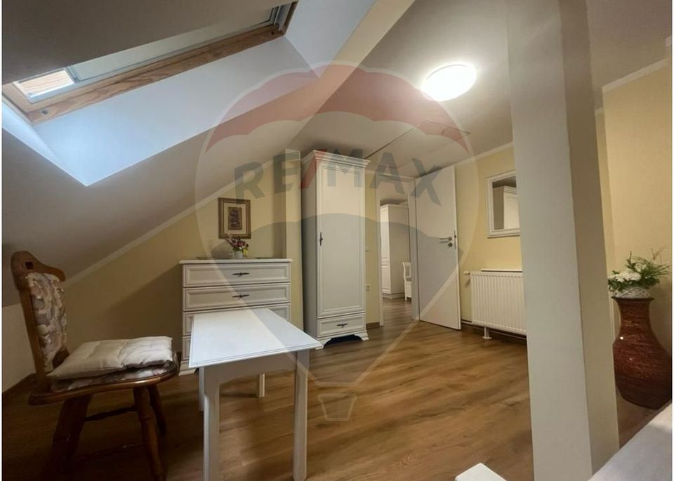 Apartament deosebit, situat la casa - zona Centrala