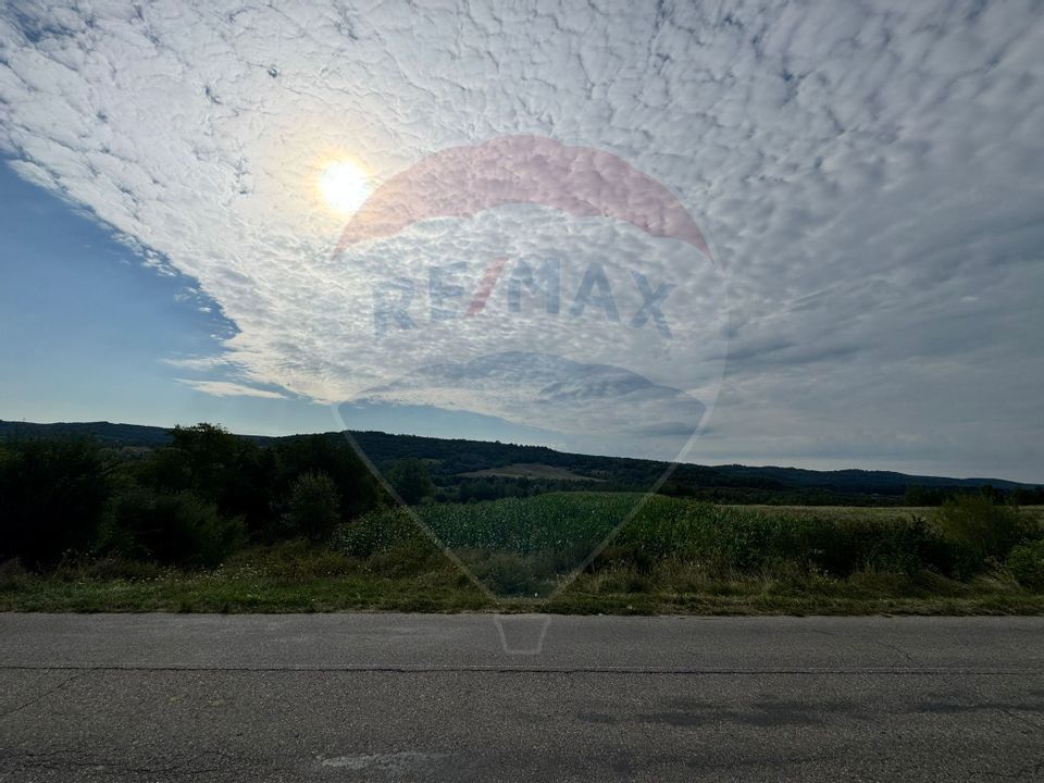 Teren spectaculos de vânzare în Drăghici